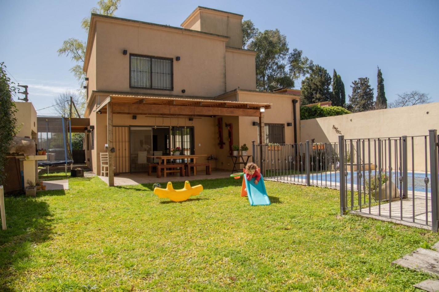 Casa en venta - Marcos Paz - Pcia. de Buenos Aires