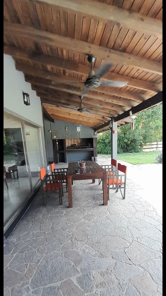 CASAQUINTA EN VENTA - Club de campo El Moro - Marcos Paz - Pcia. de Buenos Aires.