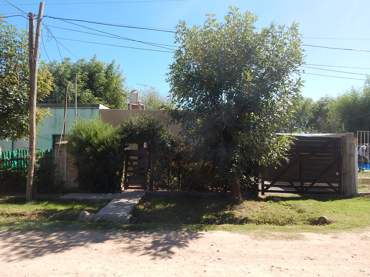 CASA EN VENTA o PERMUTA - Marcos Paz - Pcia. de Buenos Aires.