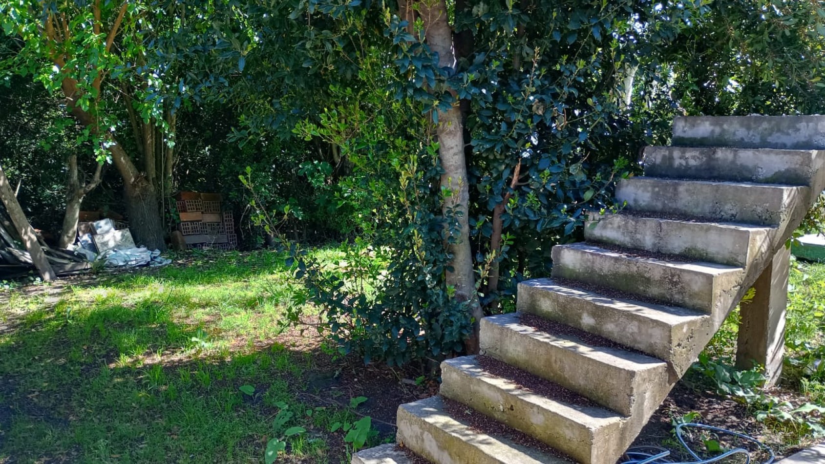 LOTE C/LOCAL EN VENTA - Marcos Paz - Pcia. de Buenos Aires.