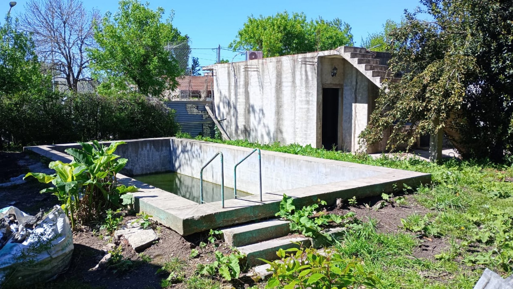 LOTE C/LOCAL EN VENTA - Marcos Paz - Pcia. de Buenos Aires.