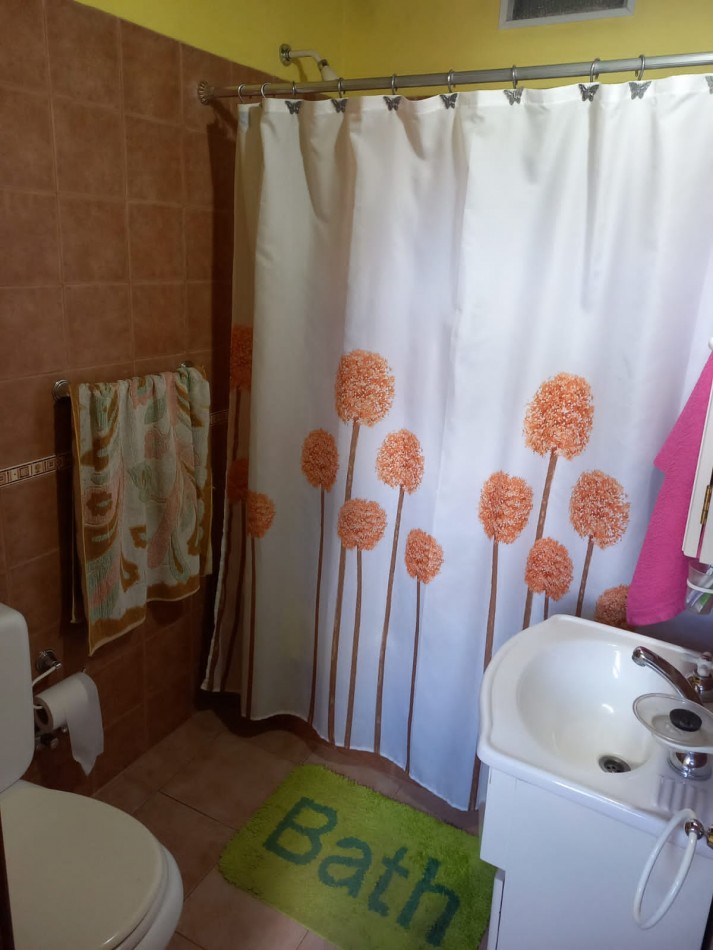 CASA + LOCAL EN VENTA - Marcos Paz - Provincia de Buenos Aires.