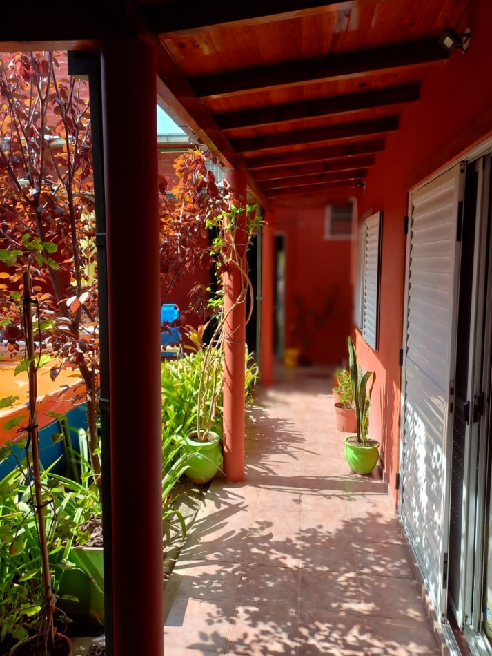 CASA + LOCAL EN VENTA - Marcos Paz - Provincia de Buenos Aires.